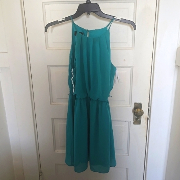 Iz Byer Dresses & Skirts - Elegant Teal Sleeveless Dress